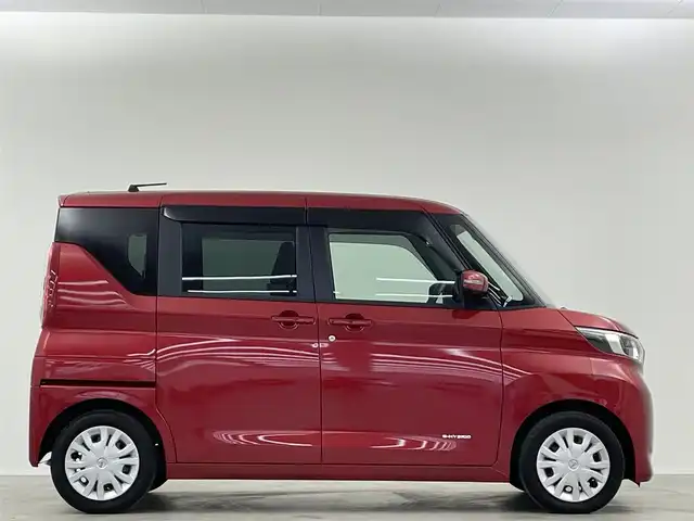 日産 ルークス X 埼玉県 2022(令4)年 1.5万km スパークリングレッドM 純正９型ナビ　全方位　衝突軽減　ＢＴ　スマートキー　パワースライドドア　アイドリングストップ　フルセグＴＶ　オートハイビーム　レーンキープ　コーナーセンサー　純正フロアマット　ベンチシート