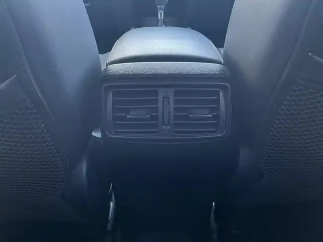 日産 エクストレイル 20X エマージェンシーブレーキ 栃木県 2015(平27)年 13.2万km ダイヤモンドブラック (株)IDOMが運営する【じしゃロン宇都宮店】の自社ローン対象車両になります。こちらは現金ご利用時の価格です。自社ローンご希望の方は別途その旨お申付け下さい。/純正ナビ/アラウンドビューモニター/フルセグ/Ｂｌｕｅｔｏｏｔｈ/ＥＴＣ/クルーズコントロール/４ＷＤ/シートヒーター/カプロンシート/スマートキー/ルーフレール/オートライト