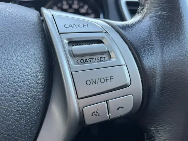 日産 エクストレイル 20X エマージェンシーブレーキ 栃木県 2015(平27)年 13.2万km ダイヤモンドブラック (株)IDOMが運営する【じしゃロン宇都宮店】の自社ローン対象車両になります。こちらは現金ご利用時の価格です。自社ローンご希望の方は別途その旨お申付け下さい。/純正ナビ/アラウンドビューモニター/フルセグ/Ｂｌｕｅｔｏｏｔｈ/ＥＴＣ/クルーズコントロール/４ＷＤ/シートヒーター/カプロンシート/スマートキー/ルーフレール/オートライト