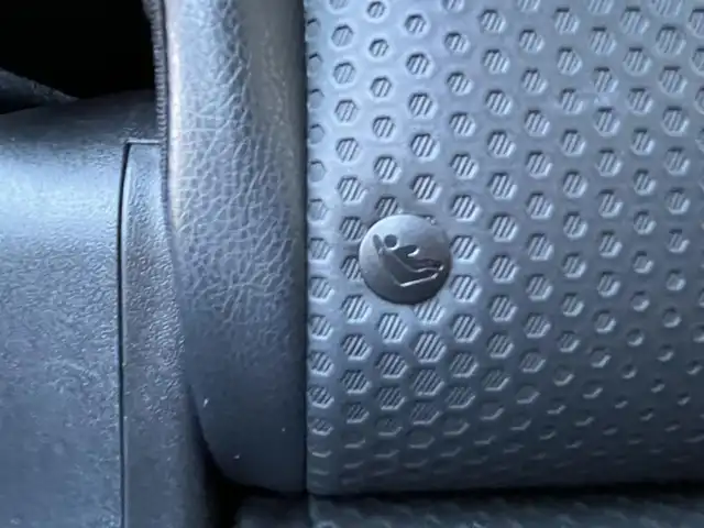 日産 エクストレイル 20X エマージェンシーブレーキ 栃木県 2015(平27)年 13.2万km ダイヤモンドブラック (株)IDOMが運営する【じしゃロン宇都宮店】の自社ローン対象車両になります。こちらは現金ご利用時の価格です。自社ローンご希望の方は別途その旨お申付け下さい。/純正ナビ/アラウンドビューモニター/フルセグ/Ｂｌｕｅｔｏｏｔｈ/ＥＴＣ/クルーズコントロール/４ＷＤ/シートヒーター/カプロンシート/スマートキー/ルーフレール/オートライト