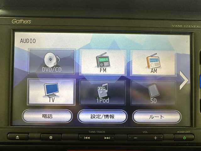 ホンダ Ｎ ＢＯＸ カスタムGターボSSブラッククタイル 兵庫県 2017(平29)年 5.9万km クリスタルブラックパール 純正メモリナビ(CD/DVD/Bluetooth/フルセグTV）/バックカメラ/クルーズコントロール/シートヒーター/ハーフレザーシート/両側スライドドア/社外アルミホイール/純正フロアマット/ドライブレコーダー/ETC/スペアキー/オートライト/ダウンサス/純正アルミホイール付スタッドレスタイヤ積込