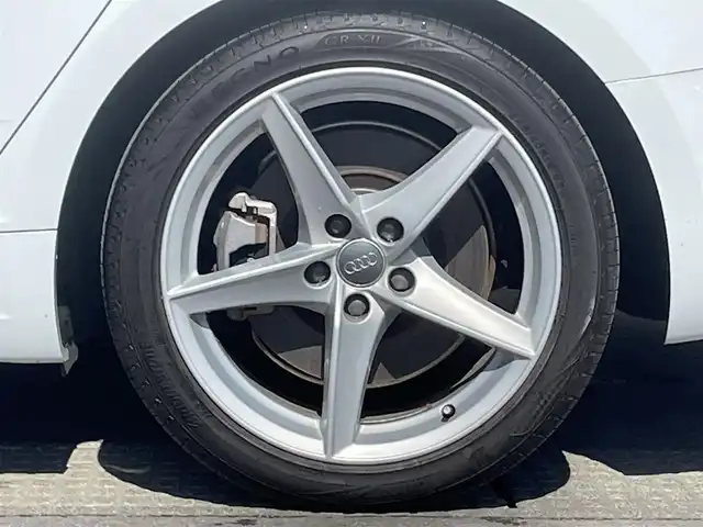 アウディ Ａ５ SB2．0TFSI Q スポーツ 青森県 2017(平29)年 4.8万km アイビスホワイト /4WD/ターボ/バーチャルコックピット/純正メモリーナビ/　(フルセグTV/BT/DVD/AUX)/ETC/ACC/バックカメラ/前後バンパーソナー/前席パワーシートヒーター/黒レザーシート/パワーバックドア/純正18インチアルミ/LEDヘッドライト/ブラインドスポットモニター/革巻きステア/ノブ/パドルシフト/ヘットライトウオッシャー/オートライト/オートワイパー/ミラーヒーター/レーンキピングアシスト/W/サイド/カーテンエアバッグ /ABS/スマートキーx2/保証書/取説