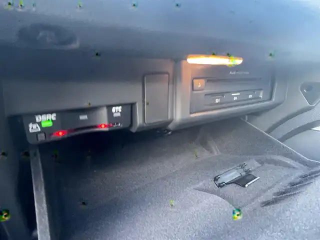 アウディ Ａ５ SB2．0TFSI Q スポーツ 青森県 2017(平29)年 4.8万km アイビスホワイト /4WD/ターボ/バーチャルコックピット/純正メモリーナビ/　(フルセグTV/BT/DVD/AUX)/ETC/ACC/バックカメラ/前後バンパーソナー/前席パワーシートヒーター/黒レザーシート/パワーバックドア/純正18インチアルミ/LEDヘッドライト/ブラインドスポットモニター/革巻きステア/ノブ/パドルシフト/ヘットライトウオッシャー/オートライト/オートワイパー/ミラーヒーター/レーンキピングアシスト/W/サイド/カーテンエアバッグ /ABS/スマートキーx2/保証書/取説
