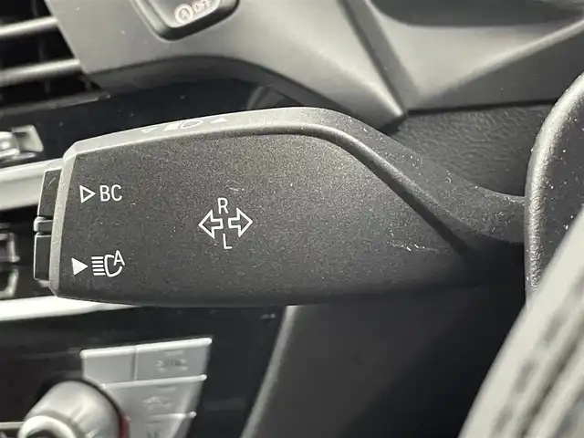 ＢＭＷ Ｘ３ xDrive20d Mスポーツ 富山県 2019(令1)年 3.1万km 黒 純正ナビ（AM/FM/CD/DVD/USB/BT）/フルセグTV/アラウンドビューモニター/アダプティブクルーズコントロール/インテリジェントセーフティ/レーンキープアシスト/オートハイビーム/コーナーセンサー前後/ヘッドアップディスプレイ/電動リアゲート/LEDヘッドライト/置くだけ充電/ドライブレコーダー/パドルシフト/ハーフレザーシート/前席シートヒーター/前席パワーシート/純正19インチAW/スマートキー×２/プッシュスタート