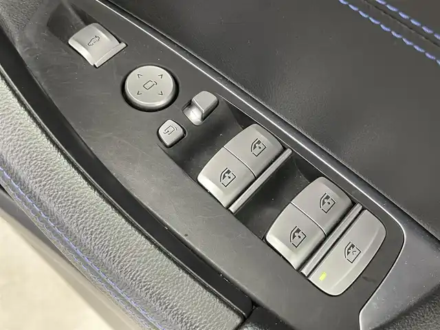 ＢＭＷ Ｘ３ xDrive20d Mスポーツ 富山県 2019(令1)年 3.1万km 黒 純正ナビ（AM/FM/CD/DVD/USB/BT）/フルセグTV/アラウンドビューモニター/アダプティブクルーズコントロール/インテリジェントセーフティ/レーンキープアシスト/オートハイビーム/コーナーセンサー前後/ヘッドアップディスプレイ/電動リアゲート/LEDヘッドライト/置くだけ充電/ドライブレコーダー/パドルシフト/ハーフレザーシート/前席シートヒーター/前席パワーシート/純正19インチAW/スマートキー×２/プッシュスタート