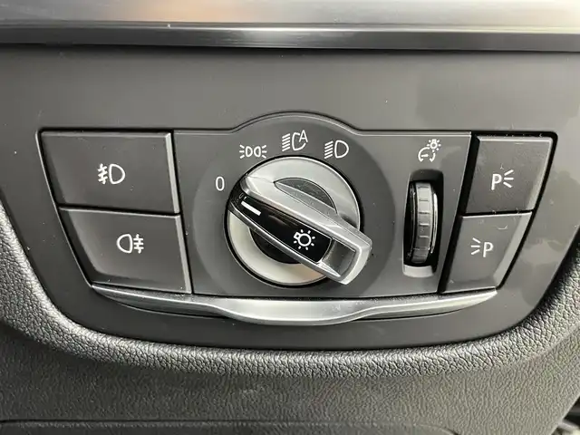 ＢＭＷ Ｘ３ xDrive20d Mスポーツ 富山県 2019(令1)年 3.1万km 黒 純正ナビ（AM/FM/CD/DVD/USB/BT）/フルセグTV/アラウンドビューモニター/アダプティブクルーズコントロール/インテリジェントセーフティ/レーンキープアシスト/オートハイビーム/コーナーセンサー前後/ヘッドアップディスプレイ/電動リアゲート/LEDヘッドライト/置くだけ充電/ドライブレコーダー/パドルシフト/ハーフレザーシート/前席シートヒーター/前席パワーシート/純正19インチAW/スマートキー×２/プッシュスタート