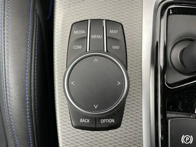 ＢＭＷ Ｘ３ xDrive20d Mスポーツ 富山県 2019(令1)年 3.1万km 黒 純正ナビ（AM/FM/CD/DVD/USB/BT）/フルセグTV/アラウンドビューモニター/アダプティブクルーズコントロール/インテリジェントセーフティ/レーンキープアシスト/オートハイビーム/コーナーセンサー前後/ヘッドアップディスプレイ/電動リアゲート/LEDヘッドライト/置くだけ充電/ドライブレコーダー/パドルシフト/ハーフレザーシート/前席シートヒーター/前席パワーシート/純正19インチAW/スマートキー×２/プッシュスタート