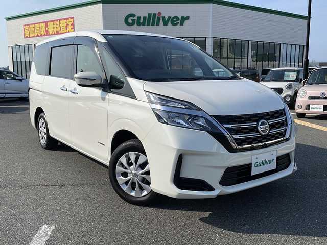 日産 セレナ B 鳥取県 2021(令3)年 2.3万km ブリリアントホワイトパール 4WD/純正ナビ/フルセグ/CD/BT/ビルトインETC/クルーズコントロール/プッシュエンジンスタート/アイドリングストップ/フロアマット/ドアバイザー