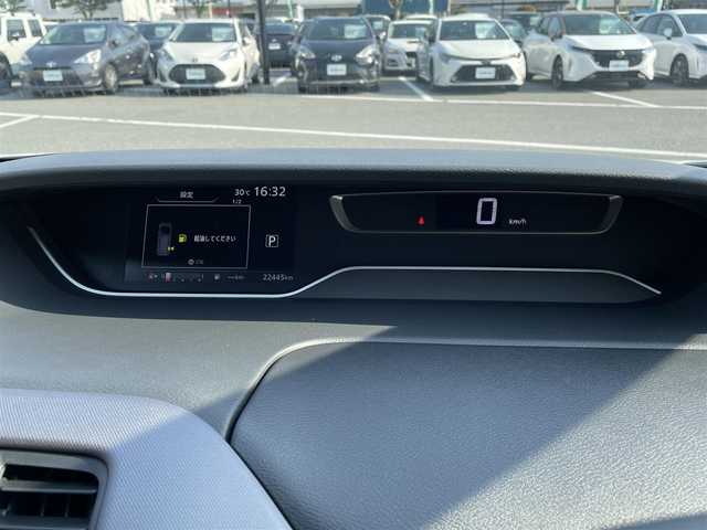 日産 セレナ B 鳥取県 2021(令3)年 2.3万km ブリリアントホワイトパール 4WD/純正ナビ/フルセグ/CD/BT/ビルトインETC/クルーズコントロール/プッシュエンジンスタート/アイドリングストップ/フロアマット/ドアバイザー