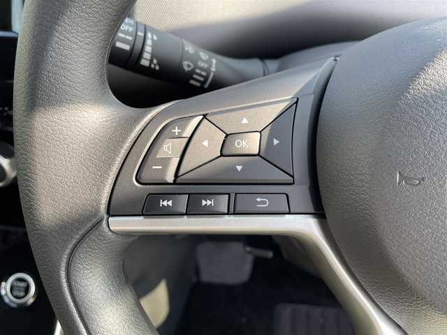 日産 セレナ B 鳥取県 2021(令3)年 2.3万km ブリリアントホワイトパール 4WD/純正ナビ/フルセグ/CD/BT/ビルトインETC/クルーズコントロール/プッシュエンジンスタート/アイドリングストップ/フロアマット/ドアバイザー