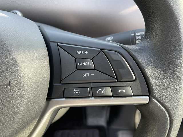 日産 セレナ B 鳥取県 2021(令3)年 2.3万km ブリリアントホワイトパール 4WD/純正ナビ/フルセグ/CD/BT/ビルトインETC/クルーズコントロール/プッシュエンジンスタート/アイドリングストップ/フロアマット/ドアバイザー