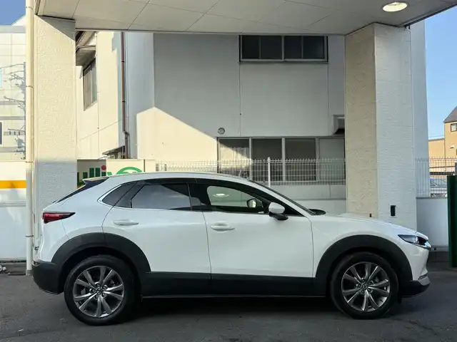 マツダ ＣＸ－３０ 20S Lパッケージ 愛知県 2020(令2)年 3.5万km スノーフレイクホワイトパールマイカ /禁煙//メーカーナビ//フルセグ//CD/DVD/SD/BT/HDMI/USB/AM/FM//AppleCarPlay/AndroidAuto//360°カメラ//黒革シート//シートヒーター//パワーシート//ドライブレコーダー//ビルトインETC//LEDオートライト//オートリトラウィンカーミラー//革巻きステアリング//ステアリングスイッチ//ステアリングヒーター//パドルシフト//パワーバックドア//スマートブレーキサポート//レーンキープアシストシステム//ディスタンス＆スピードアラート//前後側方接近車両検知//車線逸脱警報//ブラインドスポットモニタリング//ドライバーモニタリング//パーキングセンサー//アイドリングストップ//ヘッドアップディスプレイ//電子パーキング//オートホールド//純正18AW//スマートキー//プッシュスタート//純正フロアマット//純正ドアバイザー//保証書//取扱説明書//ナビ取説//スペアキー