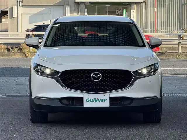 マツダ ＣＸ－３０ 20S Lパッケージ 愛知県 2020(令2)年 3.5万km スノーフレイクホワイトパールマイカ /禁煙//メーカーナビ//フルセグ//CD/DVD/SD/BT/HDMI/USB/AM/FM//AppleCarPlay/AndroidAuto//360°カメラ//黒革シート//シートヒーター//パワーシート//ドライブレコーダー//ビルトインETC//LEDオートライト//オートリトラウィンカーミラー//革巻きステアリング//ステアリングスイッチ//ステアリングヒーター//パドルシフト//パワーバックドア//スマートブレーキサポート//レーンキープアシストシステム//ディスタンス＆スピードアラート//前後側方接近車両検知//車線逸脱警報//ブラインドスポットモニタリング//ドライバーモニタリング//パーキングセンサー//アイドリングストップ//ヘッドアップディスプレイ//電子パーキング//オートホールド//純正18AW//スマートキー//プッシュスタート//純正フロアマット//純正ドアバイザー//保証書//取扱説明書//ナビ取説//スペアキー