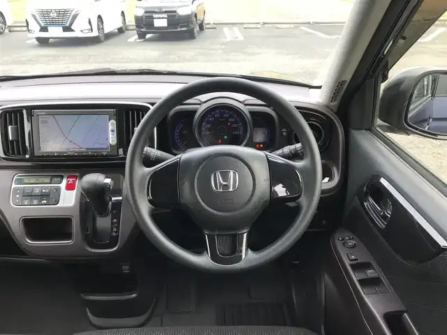 ホンダ Ｎ ＯＮＥ プレミアム ツアラー 鳥取県 2013(平25)年 5.5万km プレミアムブルームーンパール ターボ車/純正ナビ／ワンセグ／ＤＶＤ／ＣＤ／ＢＴ/ＥＴＣ/キセノンライト/ＬＥＤポジションリング/プッシュスタート/アイドリングストップ/純正アルミホイール/フォグライト/ウィンカーミラー/オートライト/フロアマット/ドアバイザー
