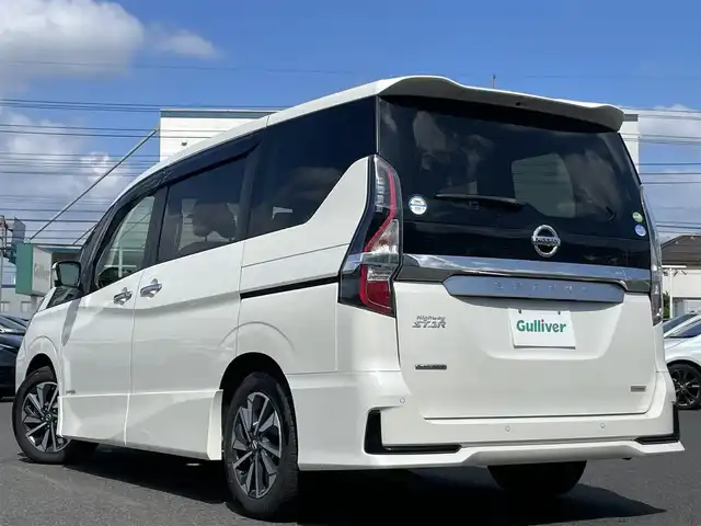 日産 セレナ ハイウェイスター V 岡山県 2020(令2)年 8.2万km ブリリアントホワイトパール 登録時走行距離81468km/純正10インチナビ/フルセグTV(AM.FM.CD.DVD.TV.BT)/純正フリップダウンモニター/両側パワースライドドア/アラウンドビューモニター/ETC/ブラインドスポットモニター/前後ドライブレコーダー/クリアランスソナー/衝突軽減ブレーキ/横滑り防止装置/クルーズコントロール/レーンキープアシスト/オートライト/アイドリングストップ/16インチ純正AW/純正フロアマット