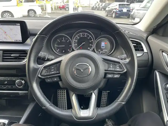 マツダ アテンザ ワゴン XD プロアクティブ 千葉県 2017(平29)年 6.7万km スノーフレイクホワイトパールマイカ 衝突軽減ブレーキ/マツダコネクトナビ/・CD/DVD/Bluetooth/フルセグ/バックカメラ/アダプティブクルーズコントロール/レーンキープアシスト/ブラインドスポットモニター/標識認識システム/ヘッドアップディスプレイ/スマートキー/前後コーナーセンサー/純正19インチアルミホイール/純正アダプティブLEDヘッドライト/フォグランプ/ルーフレール/パドルシフト/本革巻きステアリング/ETC/サイド＆カーテンエアバッグ