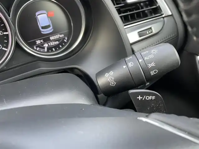 マツダ アテンザ ワゴン XD プロアクティブ 千葉県 2017(平29)年 6.7万km スノーフレイクホワイトパールマイカ 衝突軽減ブレーキ/マツダコネクトナビ/・CD/DVD/Bluetooth/フルセグ/バックカメラ/アダプティブクルーズコントロール/レーンキープアシスト/ブラインドスポットモニター/標識認識システム/ヘッドアップディスプレイ/スマートキー/前後コーナーセンサー/純正19インチアルミホイール/純正アダプティブLEDヘッドライト/フォグランプ/ルーフレール/パドルシフト/本革巻きステアリング/ETC/サイド＆カーテンエアバッグ