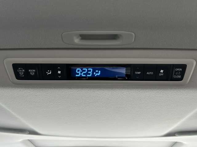 トヨタ アルファード S Cパッケージ 岐阜県 2020(令2)年 6.4万km ホワイトパールクリスタルシャイン 登録時走行距離63971km/サンルーフ/純正ナビ/フルセグテレビ/バックモニター/Blue tooth・USB入力端子/ビルトインETC/両側パワースライドドア/トヨタセーフティセンス/コーナーセンサー前後/クルーズコントロール/ドライブレコーダー前後/ＬＥＤヘッドライト/オートマチックハイビーム/オートライト/純正18アルミホイール/レーンキープアシスト/レザーシート/3列シート/パワーシート前席/シートヒーター前席/エアシート前席/オットマン/電動リアゲート/純正フロアマット/プッシュスタート/スマートキー/スペアキー1本/アイドリングストップ/ステアリングヒーター/100V充電/禁煙車