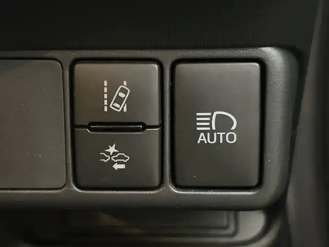 トヨタ アクア G GRスポーツ 17インチPKG 愛知県 2018(平30)年 7万km ブラックマイカ 純正SDナビ(FM/AM/CD/DVD/BT/フルセグ)/プリクラッシュセーフティー/レーンディーパーチャーアラート/先行車発進/バックカメラ/GRキャリパー/ハーフレザーシート/LEDヘッドライト/フォグランプ/純正AW17インチ/電動格納ミラー/純正フロアマット/ETC/プッシュスタート/スマートキー・スペアキー１本/ステアリングリモコン/ハンズフリー/ABS/取扱説明書・保証書