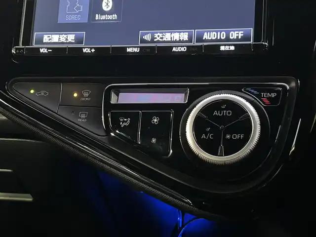 トヨタ アクア G GRスポーツ 17インチPKG 愛知県 2018(平30)年 7万km ブラックマイカ 純正SDナビ(FM/AM/CD/DVD/BT/フルセグ)/プリクラッシュセーフティー/レーンディーパーチャーアラート/先行車発進/バックカメラ/GRキャリパー/ハーフレザーシート/LEDヘッドライト/フォグランプ/純正AW17インチ/電動格納ミラー/純正フロアマット/ETC/プッシュスタート/スマートキー・スペアキー１本/ステアリングリモコン/ハンズフリー/ABS/取扱説明書・保証書