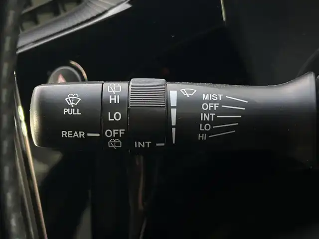 トヨタ アクア G GRスポーツ 17インチPKG 愛知県 2018(平30)年 7万km ブラックマイカ 純正SDナビ(FM/AM/CD/DVD/BT/フルセグ)/プリクラッシュセーフティー/レーンディーパーチャーアラート/先行車発進/バックカメラ/GRキャリパー/ハーフレザーシート/LEDヘッドライト/フォグランプ/純正AW17インチ/電動格納ミラー/純正フロアマット/ETC/プッシュスタート/スマートキー・スペアキー１本/ステアリングリモコン/ハンズフリー/ABS/取扱説明書・保証書