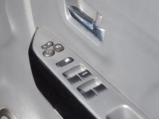 スズキ ハスラー Jスタイル Ⅱ ターボ 静岡県 2017(平29)年 9.8万km ブルーイッシュブラックパール  社外15インチアルミ/ タッチパネルオーディオ(FH-7100DVD)/ バックカメラ/ スマートキー/ プッシュスタート/ ハーフレザーシート/ 前席シートヒーター/ クルーズコントロール/ パドルシフト/ ビルトインETC/ 純正HIDヘッドライト/ フォグランプ/ 純正フロアマット/ 純正15インチアルミ有り