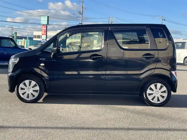 スズキ ワゴンＲ HYBRID FX 山形県 2019(令1)年 3万km ブルーイッシュブラックパール3 4WD/SDナビ/　　【CD　DVD　BT　フルセグ　USB】/シートヒーター/アイドリングストップ/フロアマット/電動格納ミラー/ヘッドライトレベライザー/ドアバイザー/リモコンキー