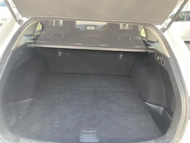 マツダ アテンザ ワゴン XD 愛知県 2014(平26)年 11.2万km スノーフレイクホワイトパールマイカ シティーブレーキサポート/ナビTV/DVDビデオ&CD/地デジ　フルセグ/Bluetoothオーディオ/バックカメラ/ステアシフト/インテリキー×3ケ/純正エンジンスターター/プッシュスタート/キセノンヘッドライト/オートライト/スマートインETC/ステアリングスイッチ/クルーズコントロール/ドライブレコーダー/純正アルミホイル