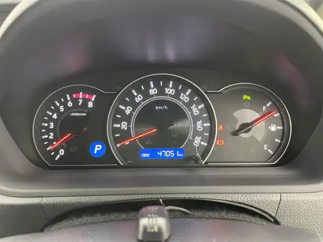 トヨタ ノア Si ダブルバイビーⅢ 岡山県 2020(令2)年 4.7万km ブラック 純正メモリナビゲーション		/【フルセグ/Bluetooth/CD/DVD】		/後席モニター(TVM-PW1000)/アラウンドビューモニター		/純正16インチアルミホイール+サマータイヤ：装着/合皮ハーフレザー							/ビルトインETC/デジタルインナーミラー/オートハイビーム		/LEDヘッドライト（AUTO機能付き）				/横滑り防止機能		/衝突軽減システム/踏み間違い防止		/車線逸脱防止システム	/両側パワースライドドア							/プッシュスタート		/コーナーセンサー(前後）	/ドアバイザー		/社外フロアマット	/ISOFIX/後席サンシェード	/ステアリングスイッチ/チルトステアリング/シートリフター/片側シートバックテーブル/ウィンカーミラー/ドアバイザー		/取扱説明書		/スマートキー×2