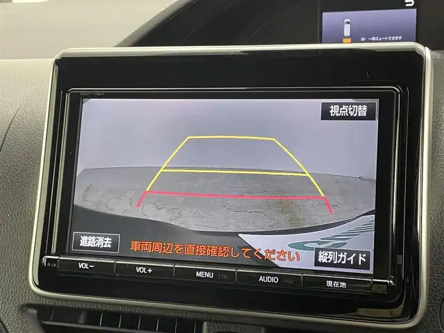 トヨタ ノア Si ダブルバイビーⅢ 岡山県 2020(令2)年 4.7万km ブラック 純正メモリナビゲーション		/【フルセグ/Bluetooth/CD/DVD】		/後席モニター(TVM-PW1000)/アラウンドビューモニター		/純正16インチアルミホイール+サマータイヤ：装着/合皮ハーフレザー							/ビルトインETC/デジタルインナーミラー/オートハイビーム		/LEDヘッドライト（AUTO機能付き）				/横滑り防止機能		/衝突軽減システム/踏み間違い防止		/車線逸脱防止システム	/両側パワースライドドア							/プッシュスタート		/コーナーセンサー(前後）	/ドアバイザー		/社外フロアマット	/ISOFIX/後席サンシェード	/ステアリングスイッチ/チルトステアリング/シートリフター/片側シートバックテーブル/ウィンカーミラー/ドアバイザー		/取扱説明書		/スマートキー×2