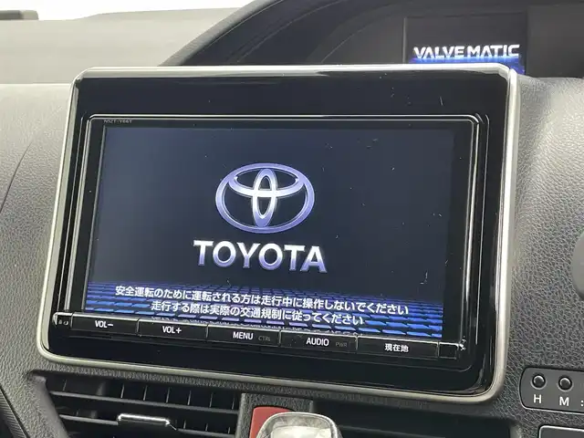 トヨタ ノア Si ダブルバイビーⅢ 岡山県 2020(令2)年 4.7万km ブラック 純正メモリナビゲーション		/【フルセグ/Bluetooth/CD/DVD】		/後席モニター(TVM-PW1000)/アラウンドビューモニター		/純正16インチアルミホイール+サマータイヤ：装着/合皮ハーフレザー							/ビルトインETC/デジタルインナーミラー/オートハイビーム		/LEDヘッドライト（AUTO機能付き）				/横滑り防止機能		/衝突軽減システム/踏み間違い防止		/車線逸脱防止システム	/両側パワースライドドア							/プッシュスタート		/コーナーセンサー(前後）	/ドアバイザー		/社外フロアマット	/ISOFIX/後席サンシェード	/ステアリングスイッチ/チルトステアリング/シートリフター/片側シートバックテーブル/ウィンカーミラー/ドアバイザー		/取扱説明書		/スマートキー×2