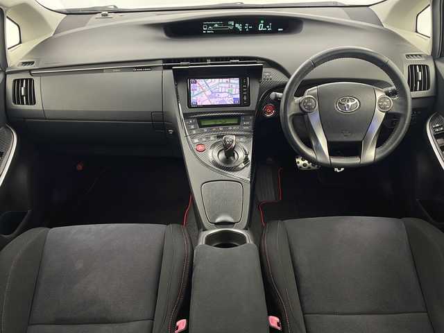 トヨタ プリウス S ツーリングセレ G’s 栃木県 2013(平25)年 9万km ホワイトパールクリスタルシャイン 社外ナビ/（BT/CD/DVD/AM/FM/フルセグ）/バックカメラ/ETC/ドライブレコーダー/電動格納ミラー/ステアリングスイッチ/純正アルミホイール/純正フロアマット/プッシュスタート/スマートキー