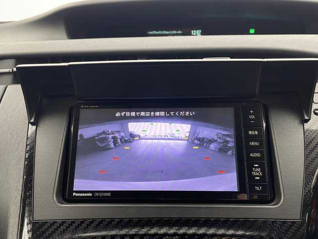 トヨタ プリウス S ツーリングセレ G’s 栃木県 2013(平25)年 9万km ホワイトパールクリスタルシャイン 社外ナビ/（BT/CD/DVD/AM/FM/フルセグ）/バックカメラ/ETC/ドライブレコーダー/電動格納ミラー/ステアリングスイッチ/純正アルミホイール/純正フロアマット/プッシュスタート/スマートキー