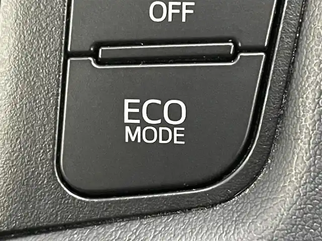 トヨタ アルファード S Cパッケージ 道央・札幌 2016(平28)年 6.8万km ホワイトパールクリスタルシャイン ・４WD/・アルパインナビ/　CD／DVD／Bluetooth／フルセグ/・バックカメラ/・アルパインフリップダウンモニター/・純正FSRガーニッシュ/・両側パワースライドドア/・純正ビルトインETC/・社外ドライブレコーダー（CSD-500FHR）/・クリアランスソナー/・横滑り防止装置/・アイドリングストップ/・電動パーキングブレーキ/・ブレーキホールド/・ステアリングヒーター/・電動リアゲート/・ハーフレザーシート/・パワーシート/・純正AW18インチ/・純正フロアマット/・LEDヘッドライト/・フォグライト/・スマートキー/・プッシュスタート