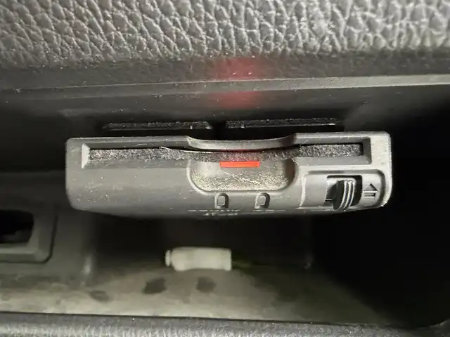 日産 デイズ ルークス ライダーHWS X Gパッケージ 愛知県 2014(平26)年 2.9万km ホワイトパール 純正ナビ/アラウンドビューモニター/ETC/両側パワースライドドア/ステアリングスイッチ/スマートキー/プッシュスタート/HIDヘッドライト/オートライト/電動格納ミラー/オートエアコン/純正15インチアルミホイール