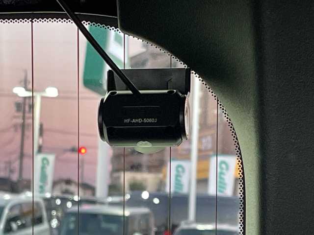 ホンダ ステップワゴン スパーダ eHEV G EXホンダS 愛知県 2021(令3)年 8.3万km プレミアムスパークルブラックパール ALPINE10型ナビ/・Bluetooth/・CD/DVD/・フルセグテレビ/バックカメラ/ALPINEフリップダウンモニター/両側パワースライドドア/シートヒーター/ハーフレザーシート/衝突軽減ブレーキ/レーンキープアシスト/レーダークルーズコントロール/ETC2.0/前後ドライブレコーダー/LEDヘッドライト