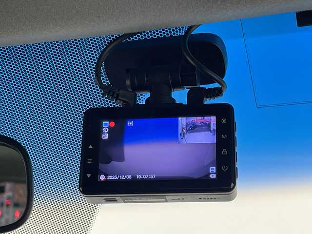 ホンダ ステップワゴン スパーダ eHEV G EXホンダS 愛知県 2021(令3)年 8.3万km プレミアムスパークルブラックパール ALPINE10型ナビ/・Bluetooth/・CD/DVD/・フルセグテレビ/バックカメラ/ALPINEフリップダウンモニター/両側パワースライドドア/シートヒーター/ハーフレザーシート/衝突軽減ブレーキ/レーンキープアシスト/レーダークルーズコントロール/ETC2.0/前後ドライブレコーダー/LEDヘッドライト