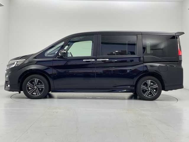 ホンダ ステップワゴン スパーダ eHEV G EXホンダS 愛知県 2021(令3)年 8.3万km プレミアムスパークルブラックパール ALPINE10型ナビ/・Bluetooth/・CD/DVD/・フルセグテレビ/バックカメラ/ALPINEフリップダウンモニター/両側パワースライドドア/シートヒーター/ハーフレザーシート/衝突軽減ブレーキ/レーンキープアシスト/レーダークルーズコントロール/ETC2.0/前後ドライブレコーダー/LEDヘッドライト