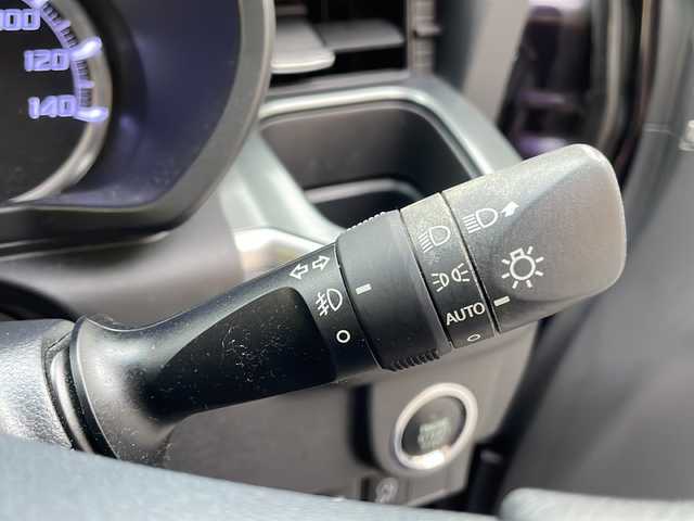 ダイハツ ムーヴ カスタム X SAⅡ 高知県 2017(平29)年 8万km ナイトシャドーパープルクリスタルM ストラーダ７インチナビ/（Ｂｌｕｅｔｏｏｔｈオーディオ／フルセグＴＶ／ＣＤ・ＤＶＤ）/ダイハツスマートアシスト/ＥＴＣ/スマートアシスト/スペアキー/オートライト/コーナーセンサー