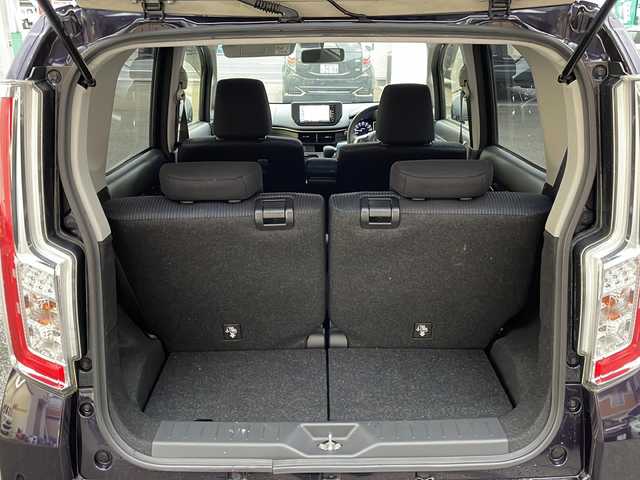 ダイハツ ムーヴ カスタム X SAⅡ 高知県 2017(平29)年 8万km ナイトシャドーパープルクリスタルM ストラーダ７インチナビ/（Ｂｌｕｅｔｏｏｔｈオーディオ／フルセグＴＶ／ＣＤ・ＤＶＤ）/ダイハツスマートアシスト/ＥＴＣ/スマートアシスト/スペアキー/オートライト/コーナーセンサー