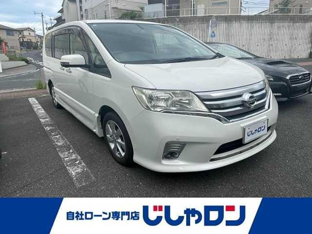 日産 セレナ ハイウェイスター 福岡県 2011(平23)年 8.5万km ブリリアントホワイトパール (株)IDOMが運営する【じしゃロン八幡西店】の自社ローン専用車両になりますこちらは現金またはオートローンご利用時の価格です。自社ローンご希望の方は別途その旨お申付け下さい/純正メモリナビ/バック/サイドカメラ/ETC/TV/3列シート/両側パワースライドドア/100V充電/クルーズコントロール