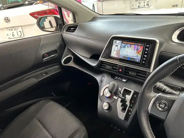 トヨタ シエンタ G 東京都 2020(令2)年 2.8万km ホワイトパールクリスタルシャイン ワンオーナー/純正ディーラーナビ/(BT/CD/DVD/フルセグTV)/(NSZT-W68T)/全周囲カメラ/クリアランスソナー/両側パワースライドドア/ETC/プリクラッシュセーフティー/LDA/先行者発進告知/PKSB/前方ドライブレコーダー/アイドリングストップ/革巻きステアリング/ステアリングスイッチ/ステアリングヒーター/シートヒーター/電動格納ウインカーミラー/ドアバイザー/プライバシーガラス/オートライト/オートハイビーム/LEDライト/フォグランプ/ISOFIX/純正フロアマット/スマートキー/プッシュスタート/スペアキー/社外15インチアルミホイール/W+サイド+カーテンSRS&ABS/横滑防止装置/新車時保証書/取扱説明書