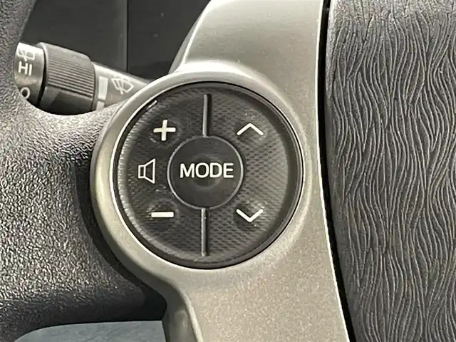 トヨタ アクア S 愛知県 2012(平24)年 8.8万km スーパーレッドⅤ 純正SDナビ/（Bluetooth/フルセグTV/SD/FM/AM/AUX//CD・DVD再生）/ビルトインETC/シートヒーター/バックカメラ/前後ドライブレコーダー/純正フロアマット/プッシュスタート/ -スマートキー/ナノイー/フォグ