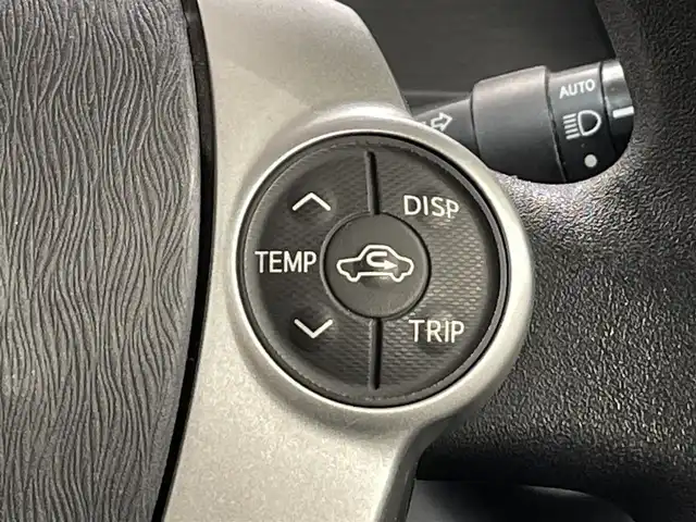 トヨタ アクア S 愛知県 2012(平24)年 8.8万km スーパーレッドⅤ 純正SDナビ/（Bluetooth/フルセグTV/SD/FM/AM/AUX//CD・DVD再生）/ビルトインETC/シートヒーター/バックカメラ/前後ドライブレコーダー/純正フロアマット/プッシュスタート/ -スマートキー/ナノイー/フォグ