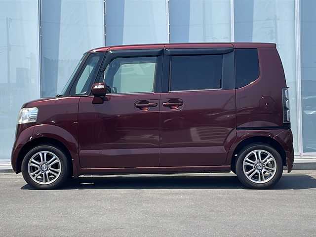 ホンダ Ｎ ＢＯＸ G SSパッケージ 神奈川県 2014(平26)年 8.8万km プレミアムディープロッソパール 純正SDナビ （VXM-155）/ワンセグTV/BT/CD/DVD/iPod/AUX/両側パワースライドア /ETC /前ドライブレコーダー　/バックカメラ　/純正フロアマット　/純正AW/ABS /横滑り防止装置　/カーテンエアバッグ　/Wエアバッグ