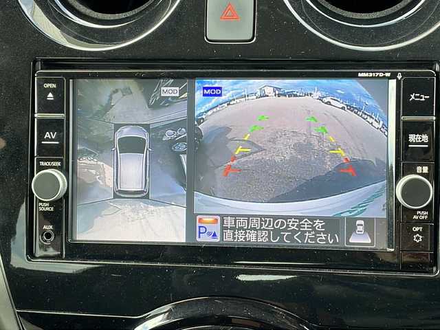 日産 ノート e－パワー X モード・プレミア 富山県 2018(平30)年 2.8万km ブリリアントホワイトパール 禁煙車/純正ナビ/（CD・DVD・フルセグTV・BTオーディオ・SD）/アラウンドビューモニター/ETC/アイドリングストップ/純正アルミホイール/LEDヘッドライト/前後コーナーセンサー/横滑り防止装置/ウィンカーミラー/純正フロアマット/純正ドアバイザー/スマートスペアキー