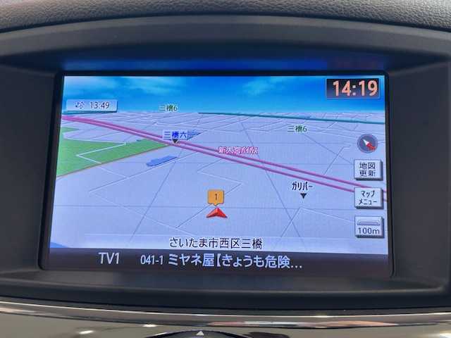 日産 エルグランド 250HWS アーバンクロム 埼玉県 2016(平28)年 8.5万km ブリリアントホワイトパール メーカーナビ/ CD/BT/USB/フルセグ/アラウンドビューモニター/フリップダウンモニター/両側電動スライドドア/パワーバックドア/ハーフレザーシート/純正18インチアルミホイール/ETC/スマートキー/禁煙車