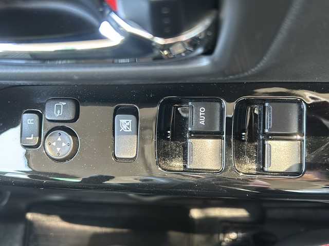 スズキ スペーシア カスタム HYBRID XS 鳥取県 2021(令3)年 3.5万km ブリスクブルーM ワンオーナー/アイドリングストップ/マイルドハイブリッドシステム/ドアバイザー/プッシュスタート/両側パワースライドドア/衝突軽減ブレーキ/ハーフレザー調シート/アダプティブクルーズコントロール/テーブル/リアサーキュレーター/シートヒーター
