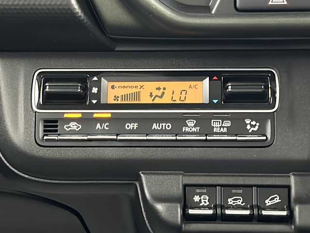 スズキ ハスラー タフワイルド・ターボ 秋田県 2024(令6)年 0.7万km オフブルーメタリック/ブラック 2トーン 4WD/ターボ/スズキセーフティサポート/レーダークルーズコントロール/パドルシフト/コーナーセンサー/ステアリングスイッチ/革巻きハンドル/前席シートヒーター/プッシュスタート/電動格納ミラー/純正アルミホイール/LEDヘッドライト/オートライト/スマートキー