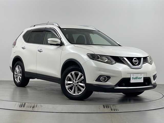 日産 エクストレイル 20Xt エマージェンシーブレーキ 埼玉県 2016(平28)年 5.2万km ブリリアントホワイトパール 純正７インチナビ　/アラウンドビューモニター　/エマージェンシーブレーキ　/クルーズコントロール　/パーキングアシスト　/パワーバックドア　/シートヒーター　/カプロンシート　/ＴＶ　/オートライト　/ドラレコ/フォグライト/ETC